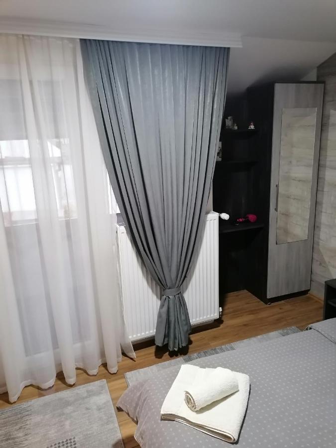 Prenociste Day Holiday Смедерево Экстерьер фото