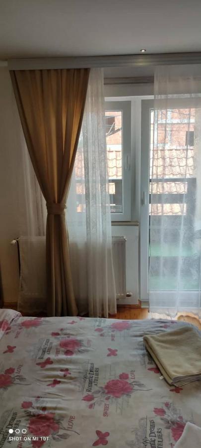 Prenociste Day Holiday Смедерево Экстерьер фото